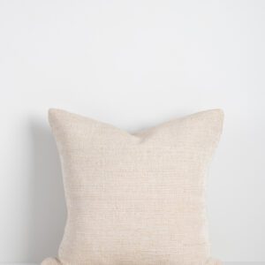 Magnus Cushion | White-Natural