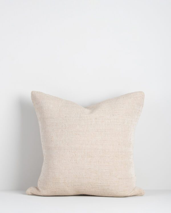 Magnus Cushion | White-Natural