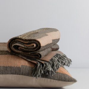 Saratoga Throw | Henna