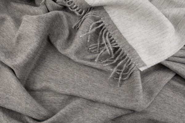 Tuwi Pure Reversible Eco Throw Stone - Image 3
